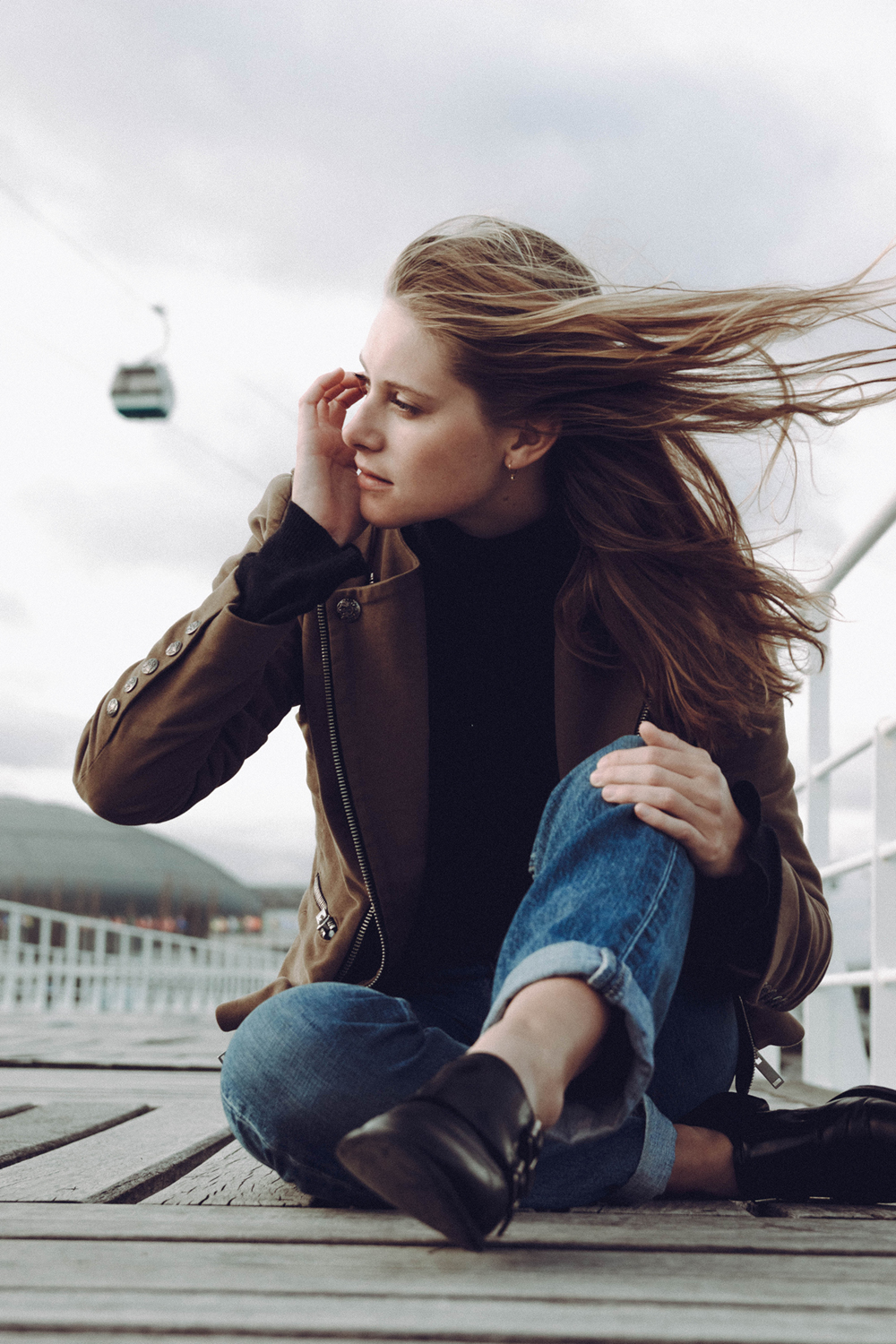 Pauline, lifestyle portrait photoshoot in lisbon 