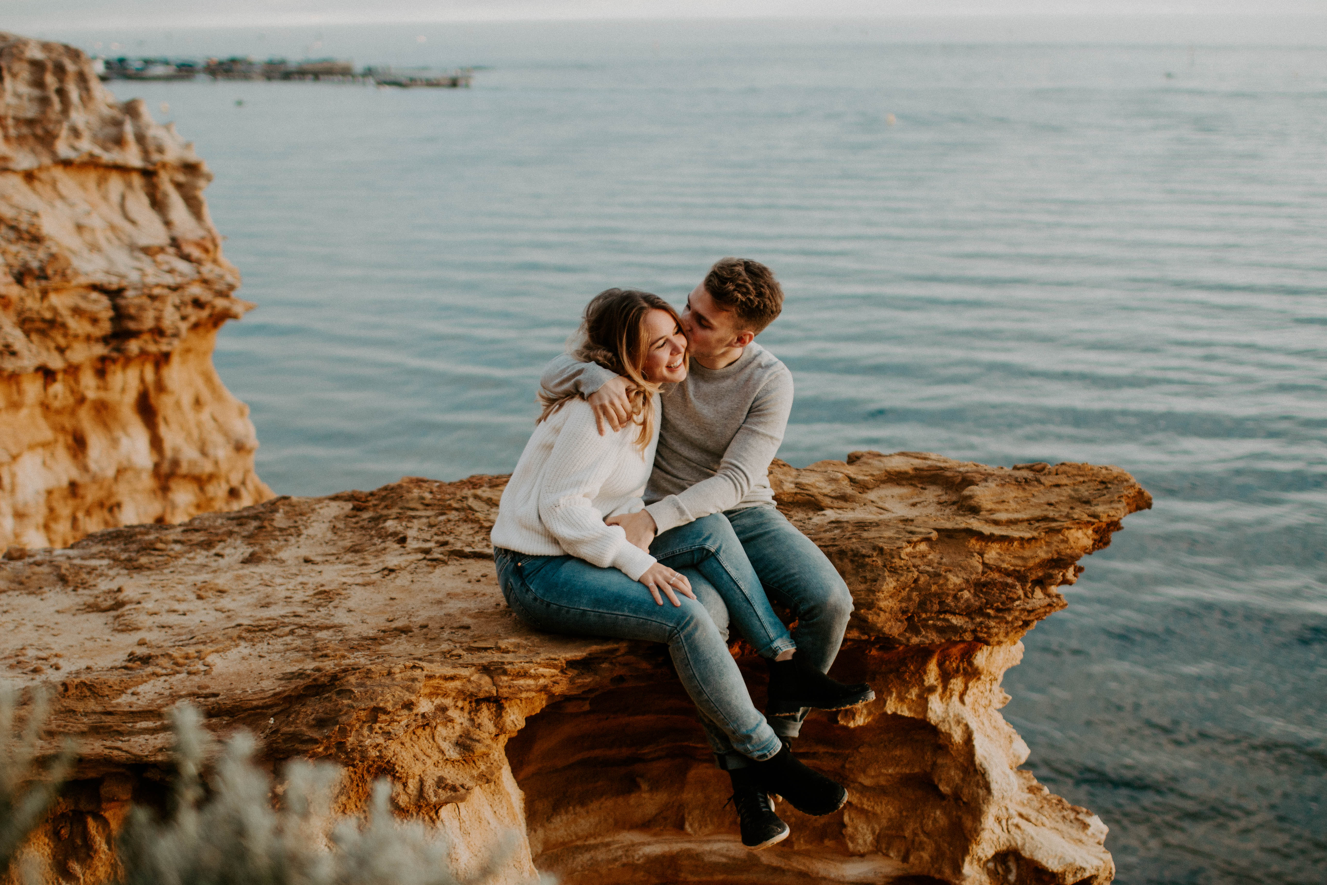 couple photoshoot, melbourne, half moon bay